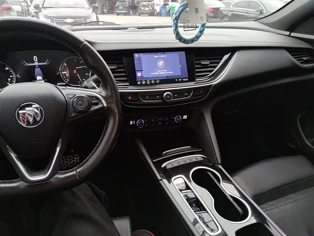 Buick Regal 2020 — фото 10