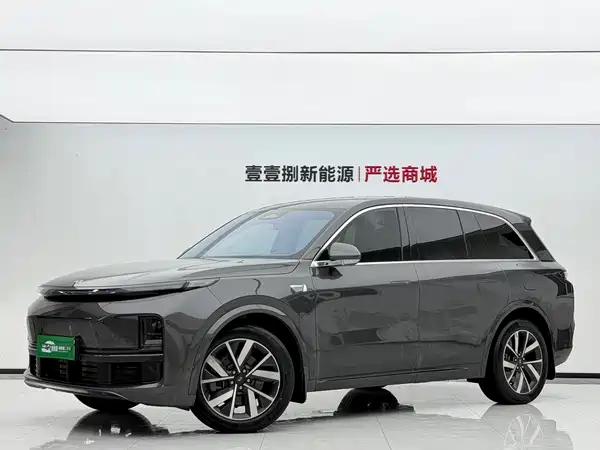 Li Auto L8 2023