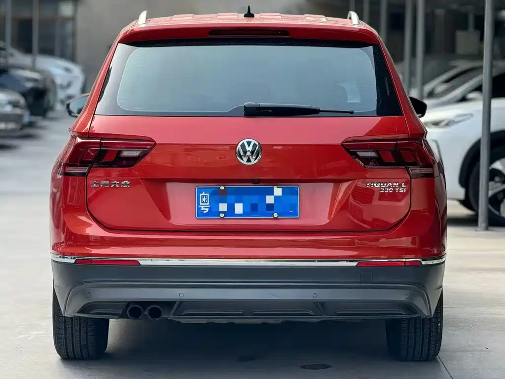 Volkswagen Tiguan L 2017 — фото 8
