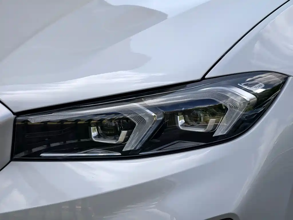 BMW i3 2022 — фото 16