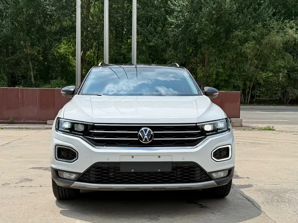 Volkswagen T-Roc 2022 — фото 2