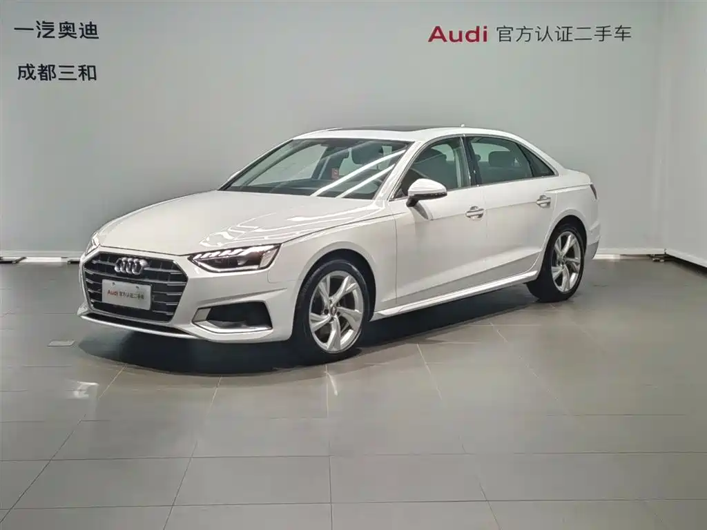 Audi A4L 2020 — фото 1