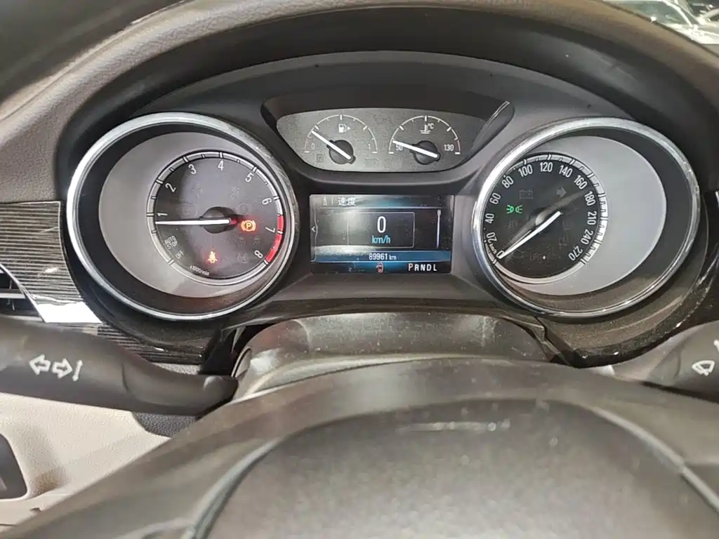 Buick Verano 2016 — фото 12