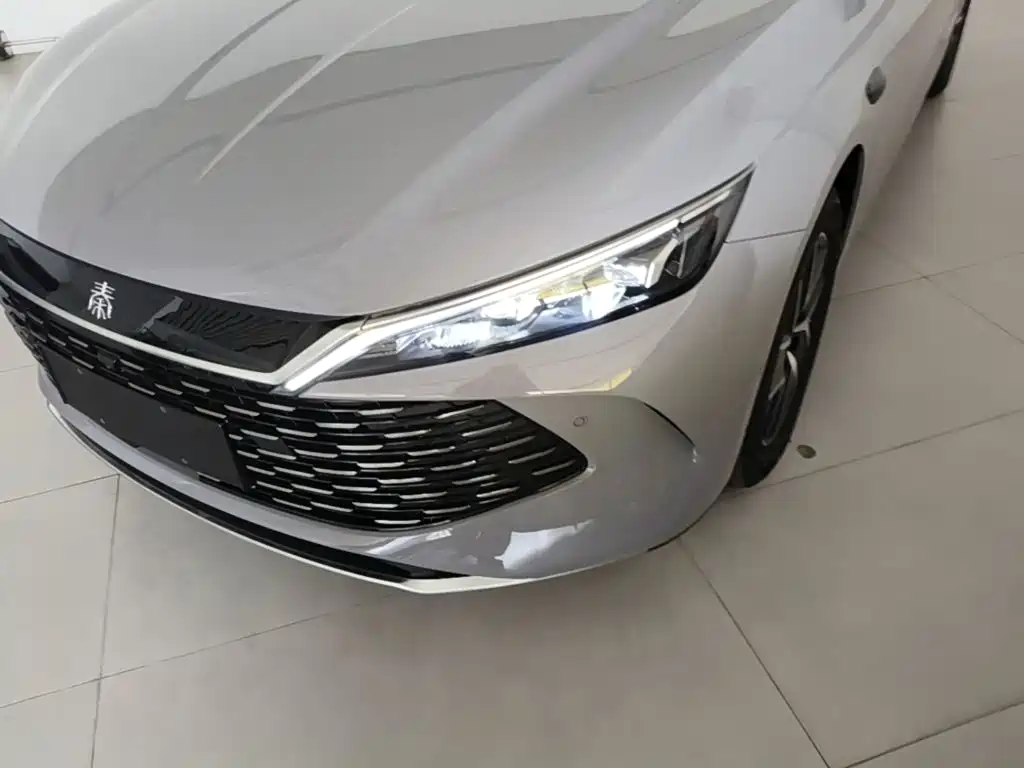 BYD Qin L 2026 — фото 24