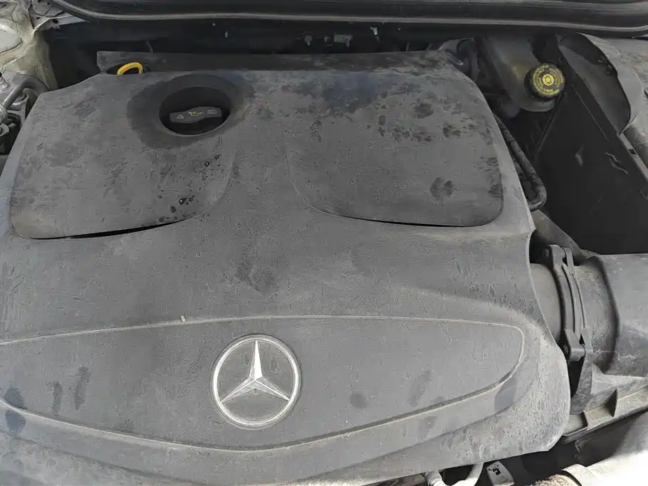 Mercedes-Benz GLA 2015 — фото 10