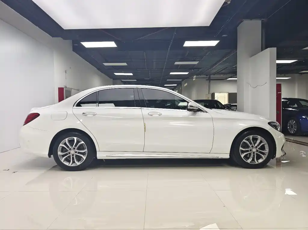 Mercedes-Benz C-Class 2015 — фото 5