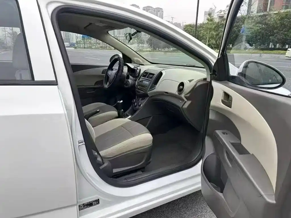 Chevrolet Aveo 2014