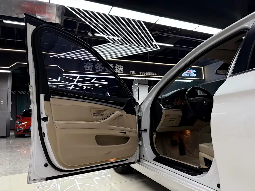 BMW 5 Series 2013 — фото 12