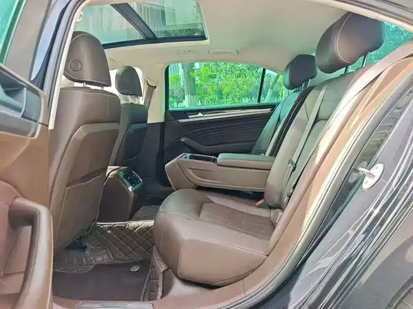 Volkswagen Phideon 2020