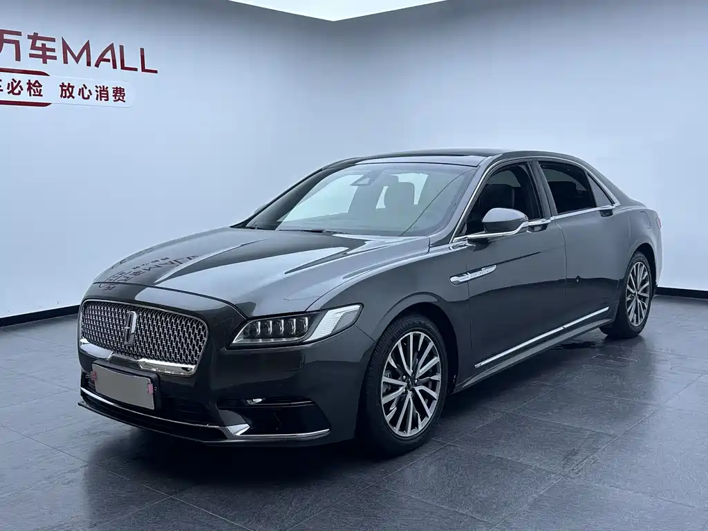 Lincoln Continental 2018 — фото 1