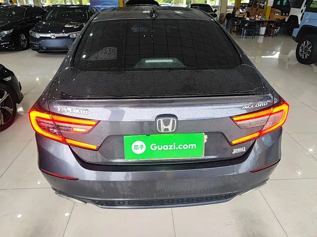 Honda Accord 2023 — фото 6