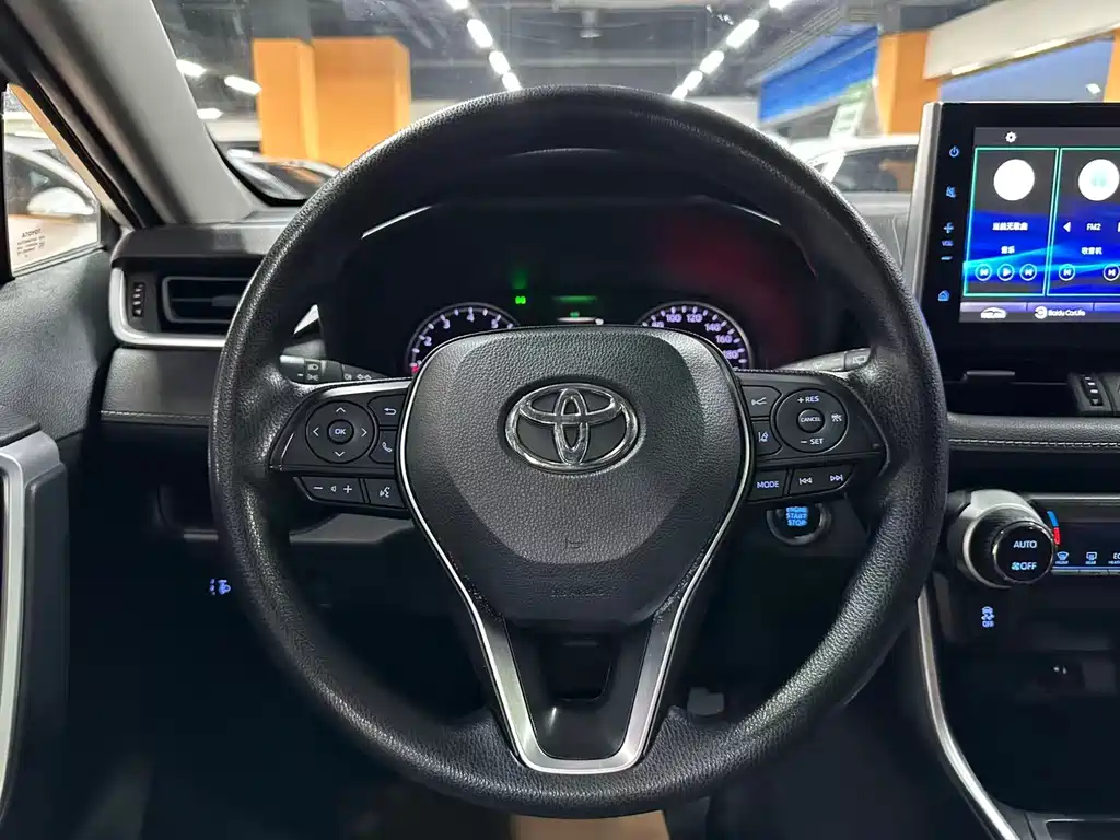 Toyota Wildlander 2020 — фото 10