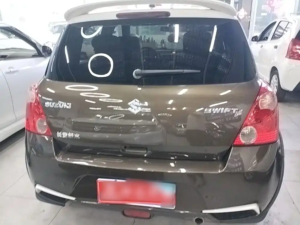 Suzuki Swift 2015