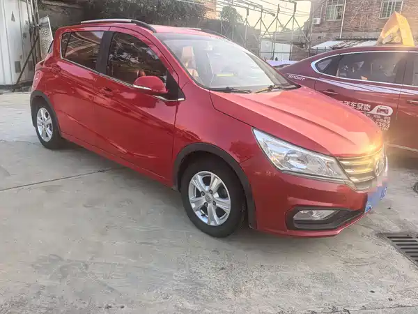 Baojun 310 2016