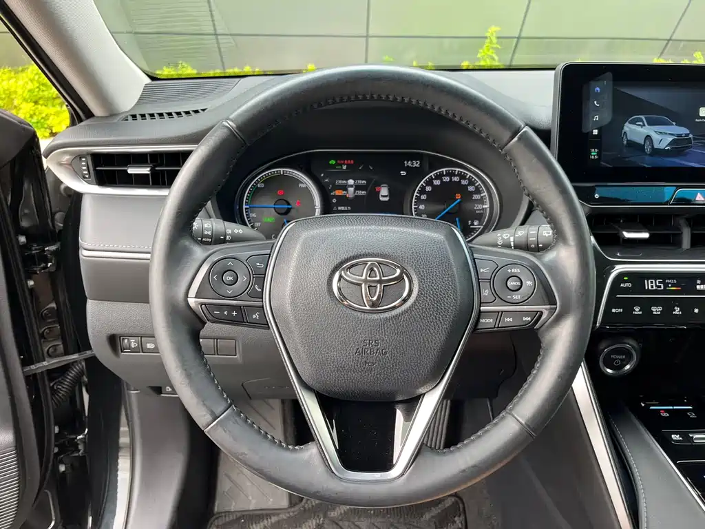 Toyota Harrier 2023 — фото 18