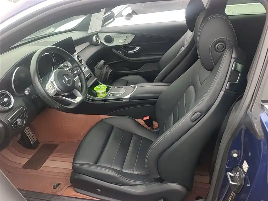 Mercedes-Benz C-Class 2019 — фото 15