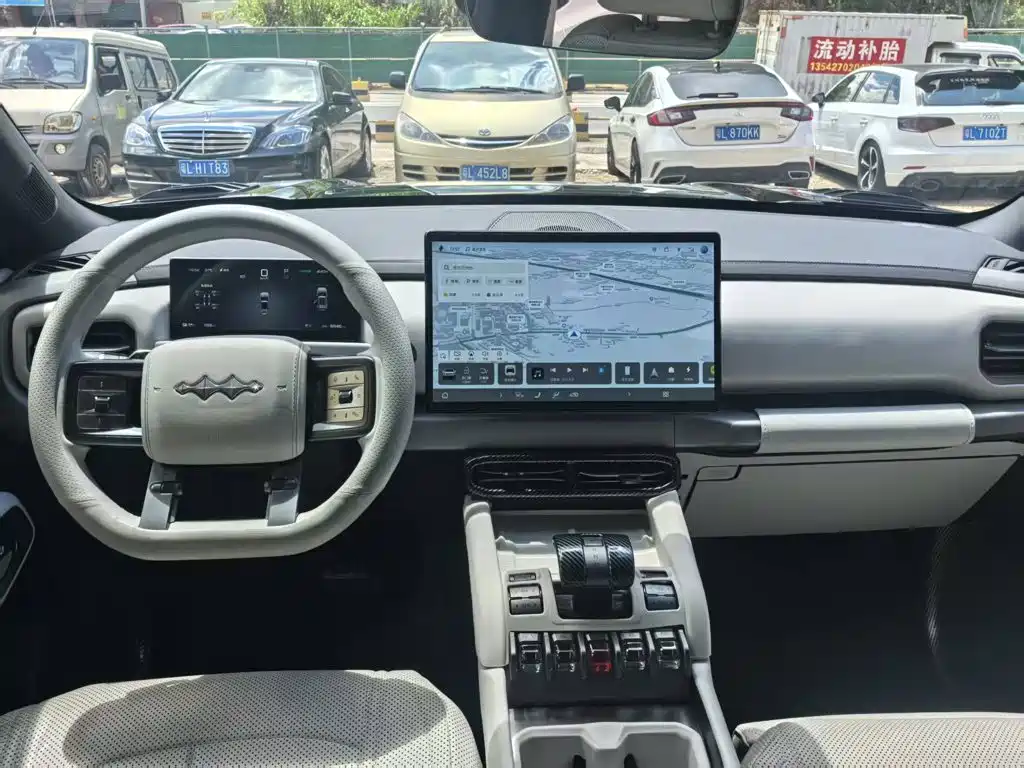 Fang Cheng Bao Titanium 3 2025