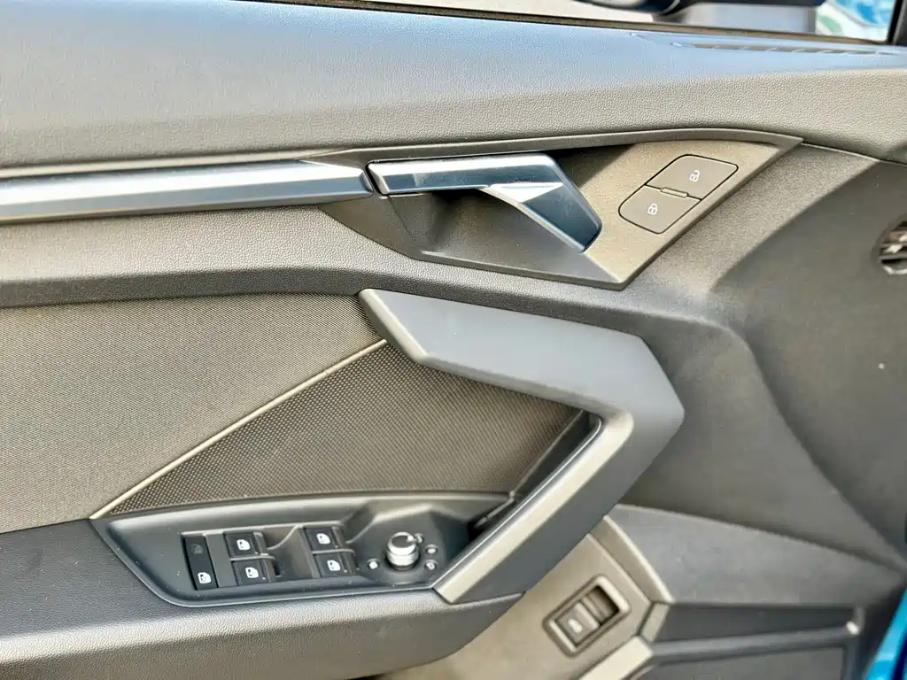 Audi A3 2021 — фото 23