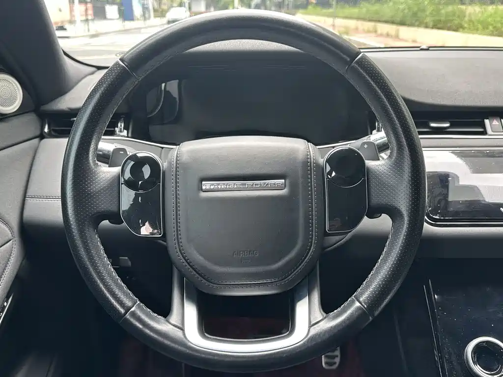 Land Rover Evoque 2020 — фото 14