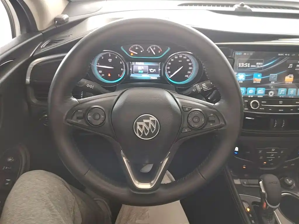 Buick Envision Plus 2016 — фото 11
