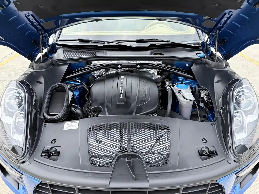 Porsche Macan 2016 — фото 29