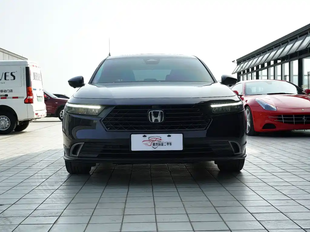 Honda Accord 2023 — фото 2