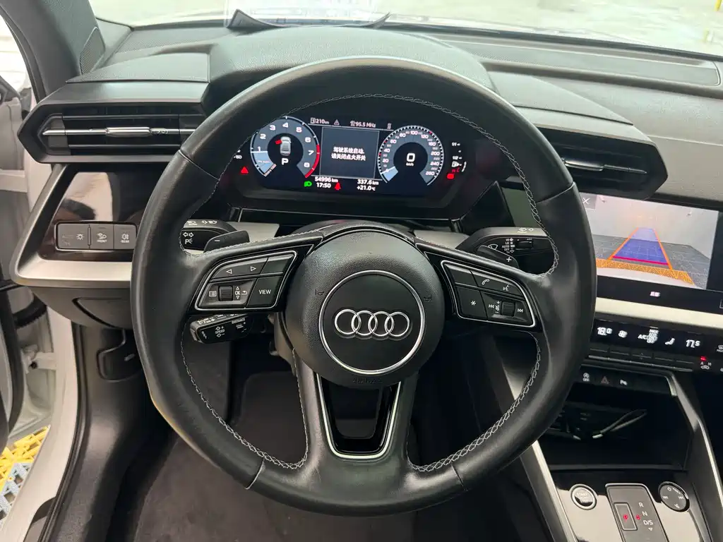 Audi A3 2023 — фото 21