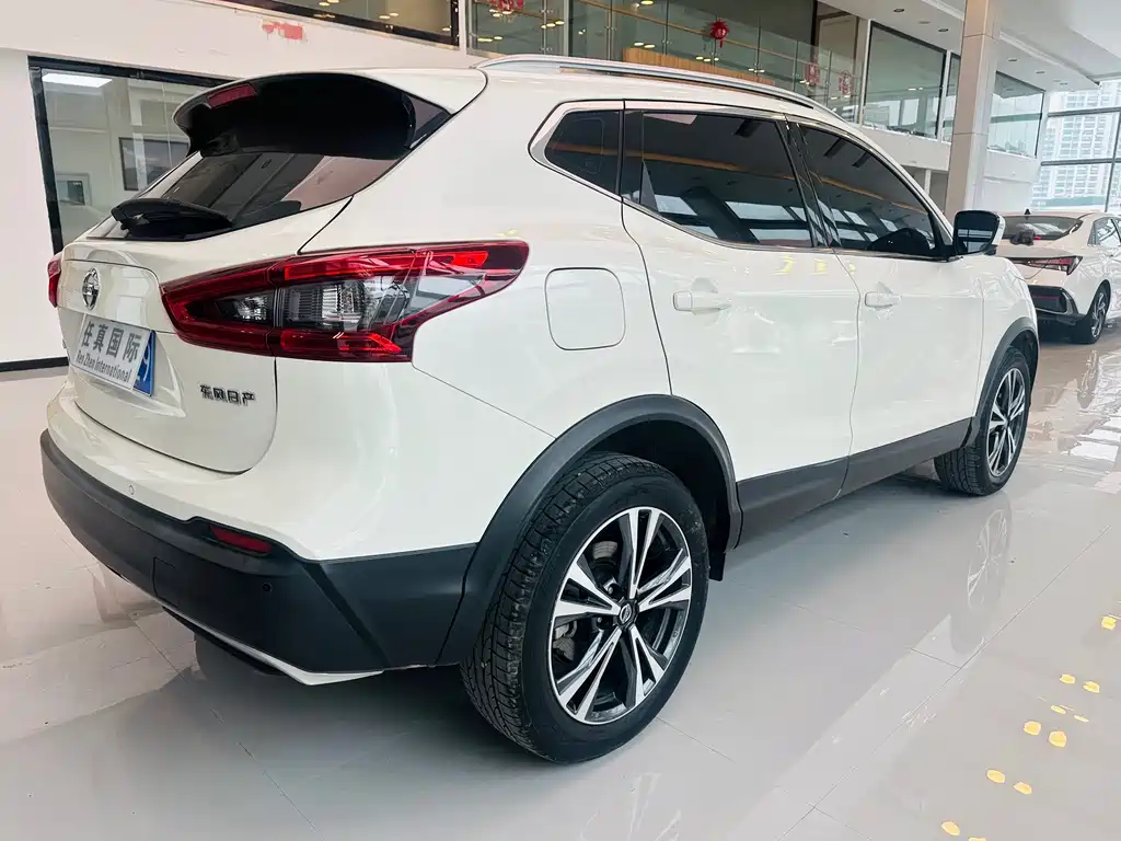 Nissan Qashqai 2022 — фото 5