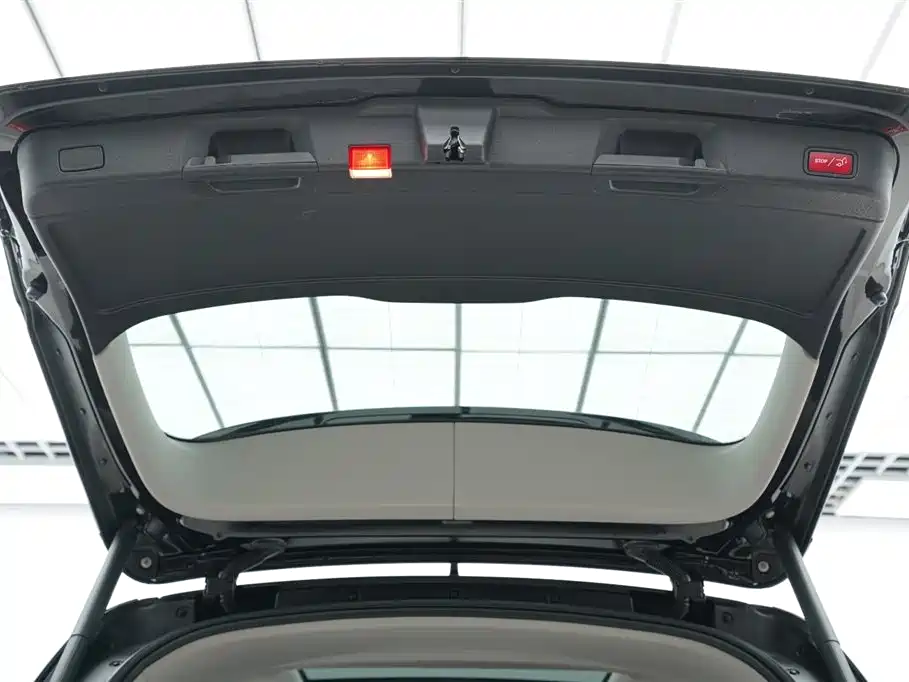 Mercedes-Benz M-Class 2015 — фото 25