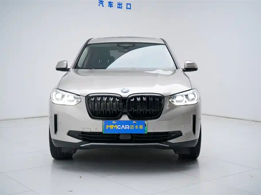 BMW iX3 2021 — фото 2