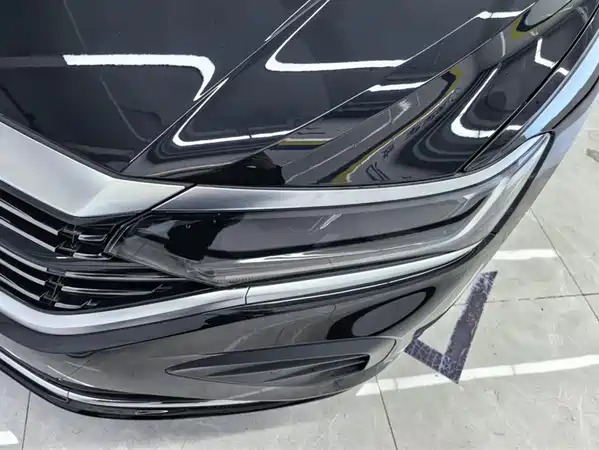 Volkswagen Passat 2025