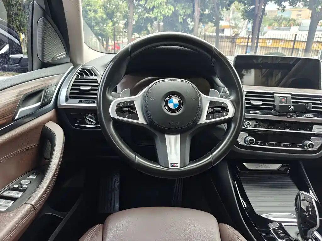 BMW X3 2021 — фото 11