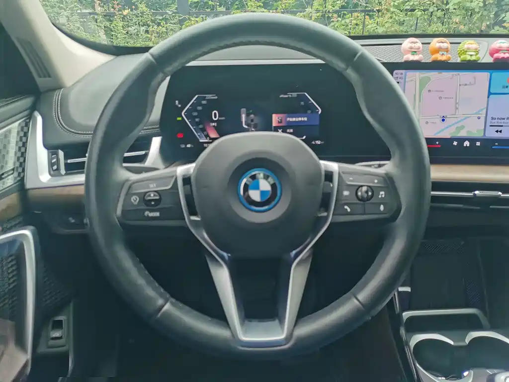 BMW iX1 2023 — фото 12