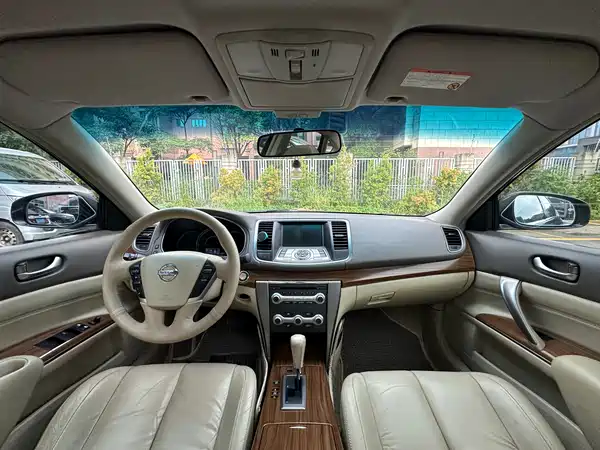 Nissan Teana 2011