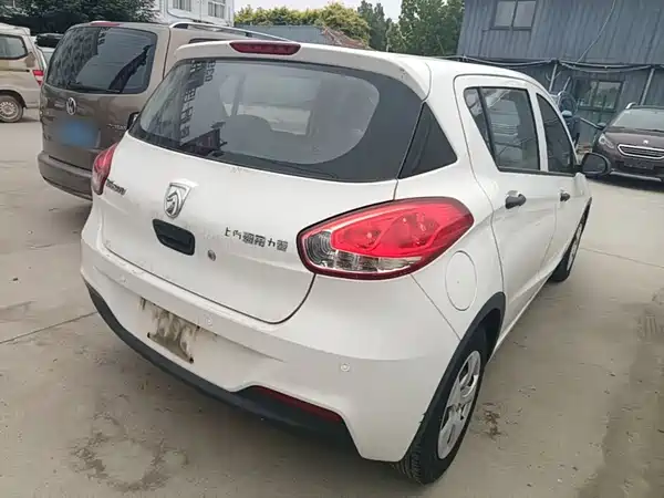 Baojun 310 2017