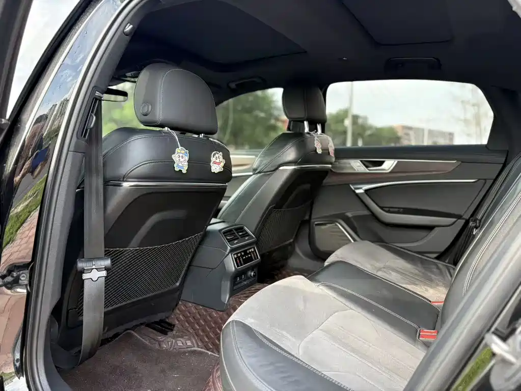 Audi A6L 2023 — фото 6