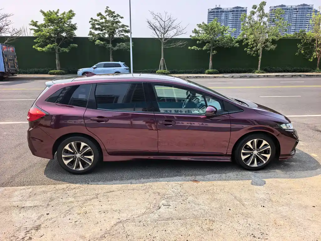 Honda Jade 2017 — фото 4