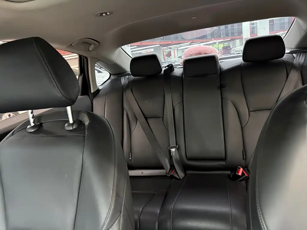Honda Accord 2024 — фото 10
