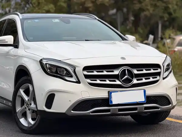 Mercedes-Benz GLA 2019