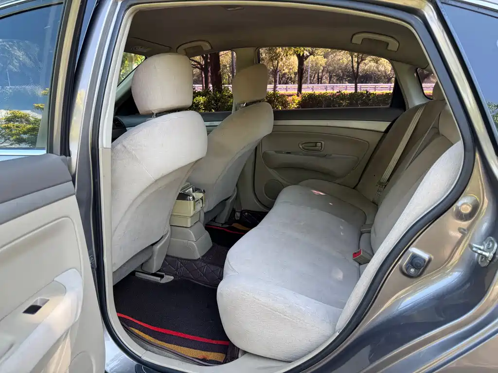 Nissan Sylphy 2015