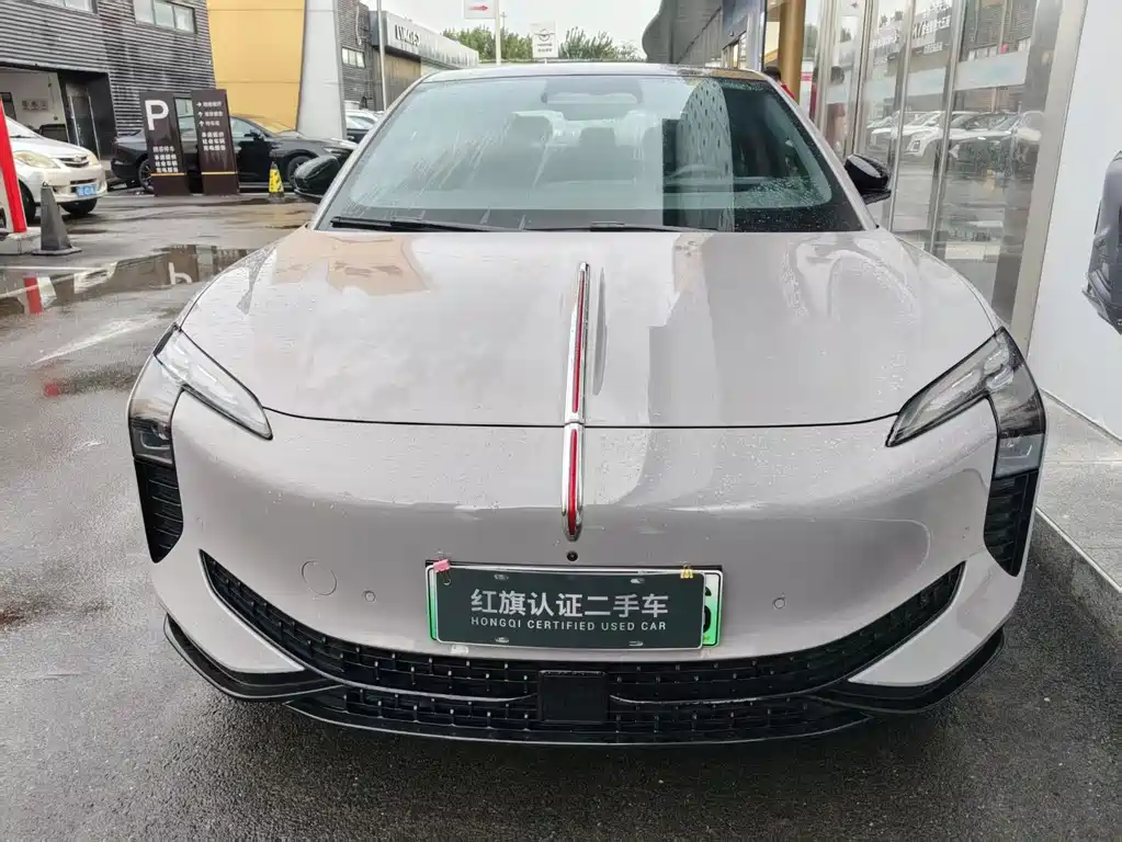 Hongqi EH7 2025