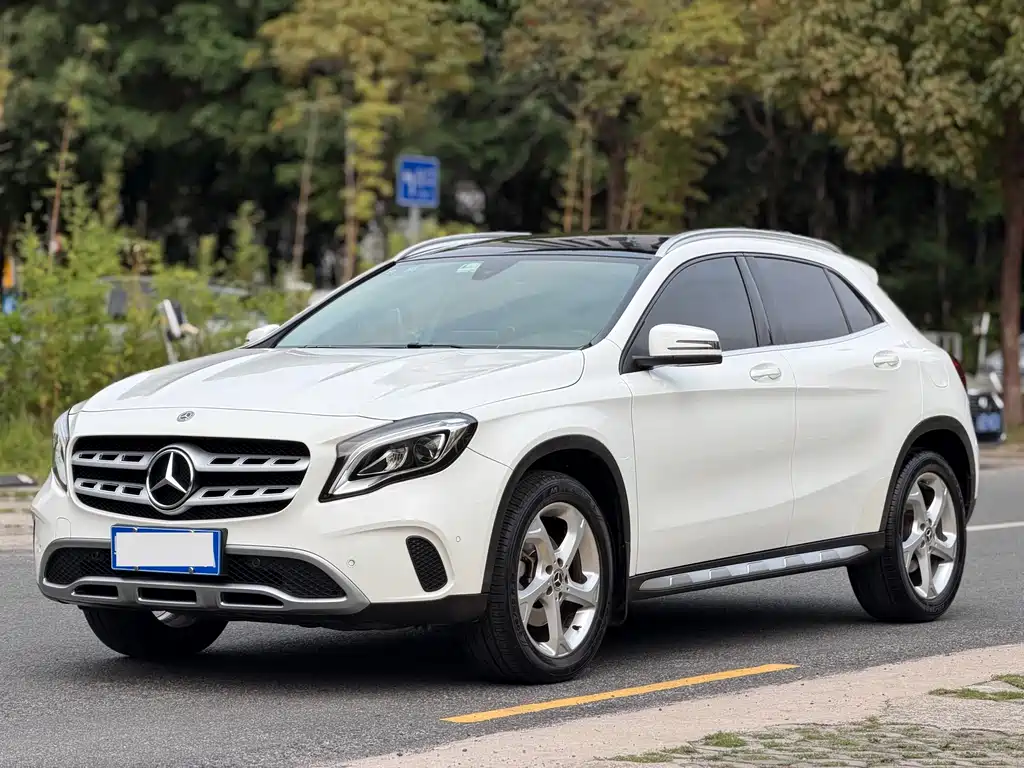 Mercedes-Benz GLA 2019 — фото 1