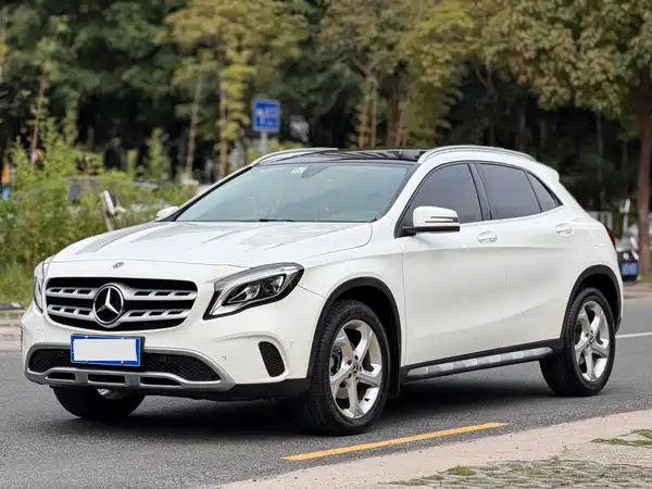 Mercedes-Benz GLA 2019