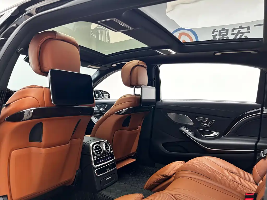 Mercedes-Benz Maybach S-Class 2020 — фото 15