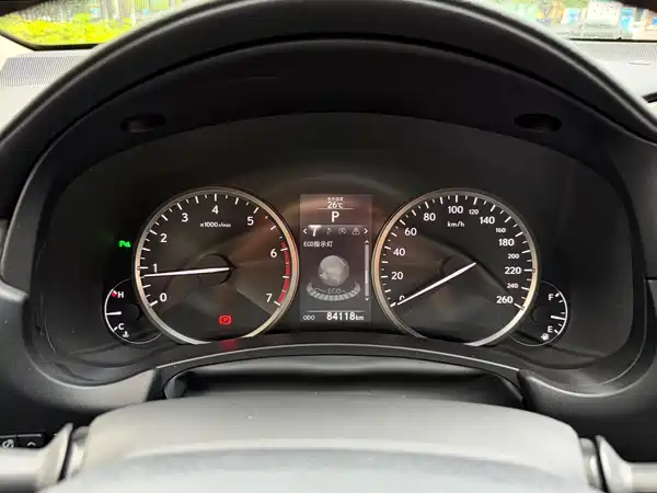 Lexus NX 2015