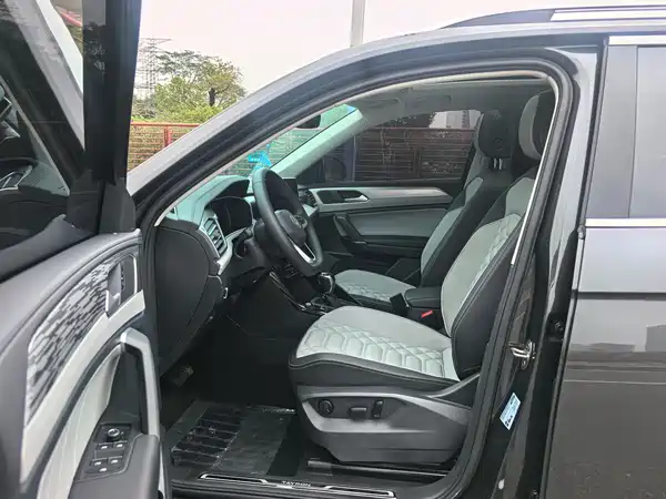 Volkswagen Tayron 2023