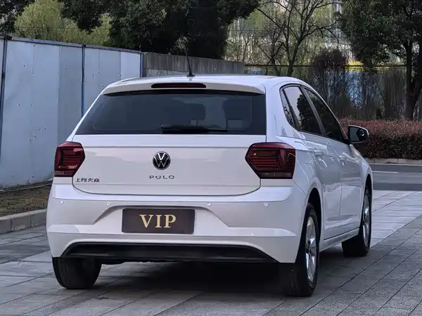 Volkswagen Polo 2021