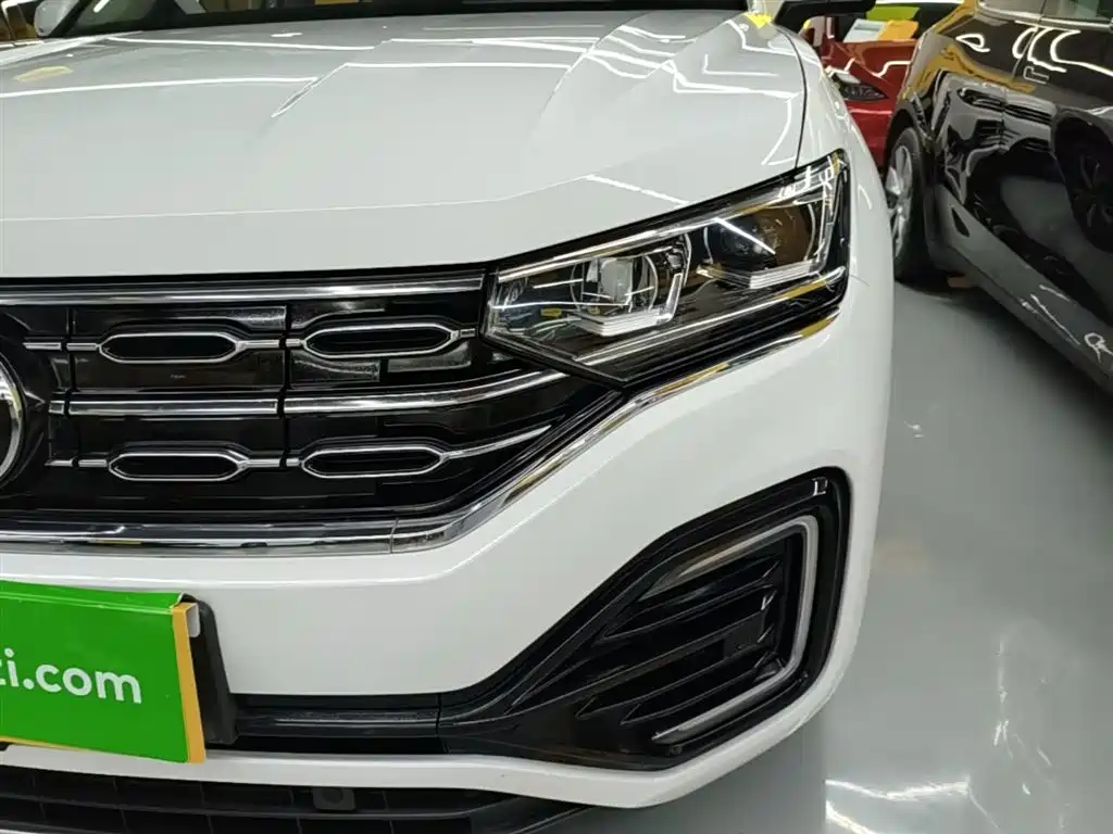 Volkswagen GTE PHEV 2021 — фото 24
