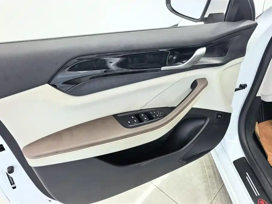 BYD Qin PLUS 2024 — фото 7