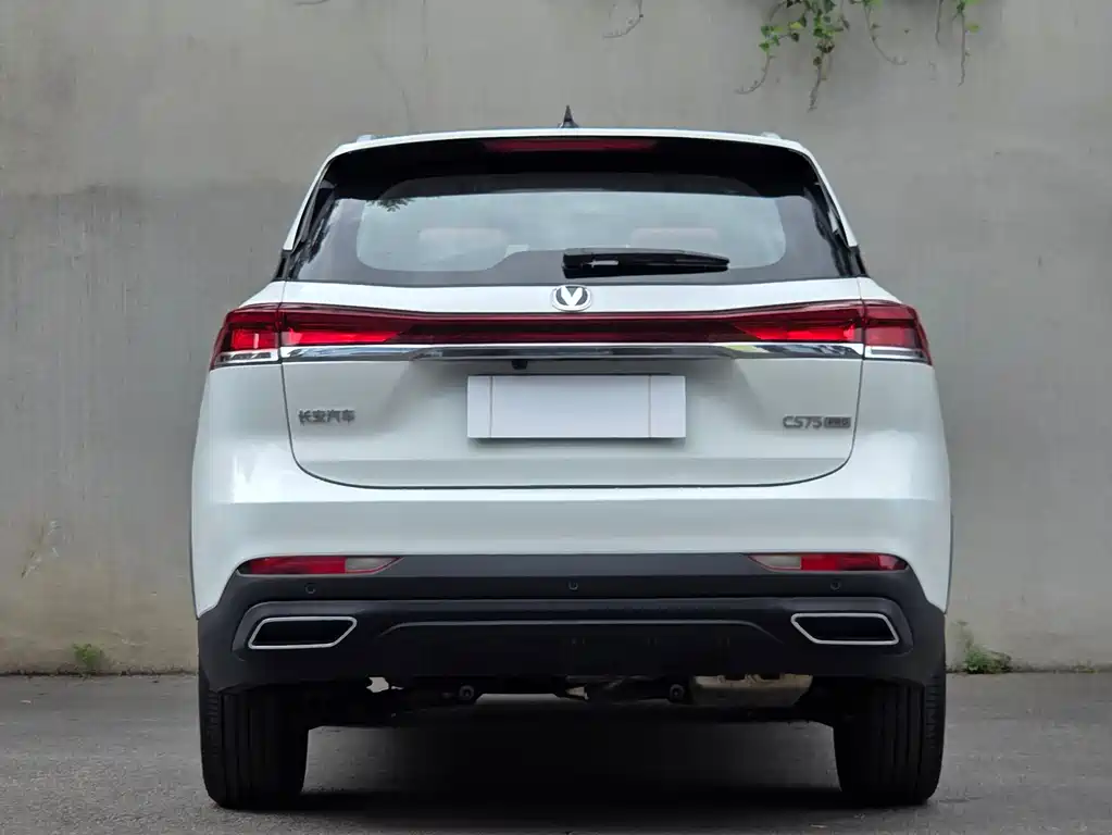 Changan CS75 2025 — фото 5